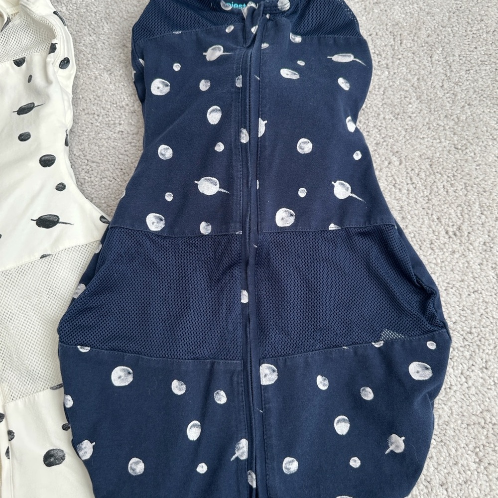 Happiest Baby Sleepea 5-Second Baby Swaddle - Picture 4 of 7